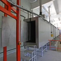 Современное оборудование в производстве стеллажей