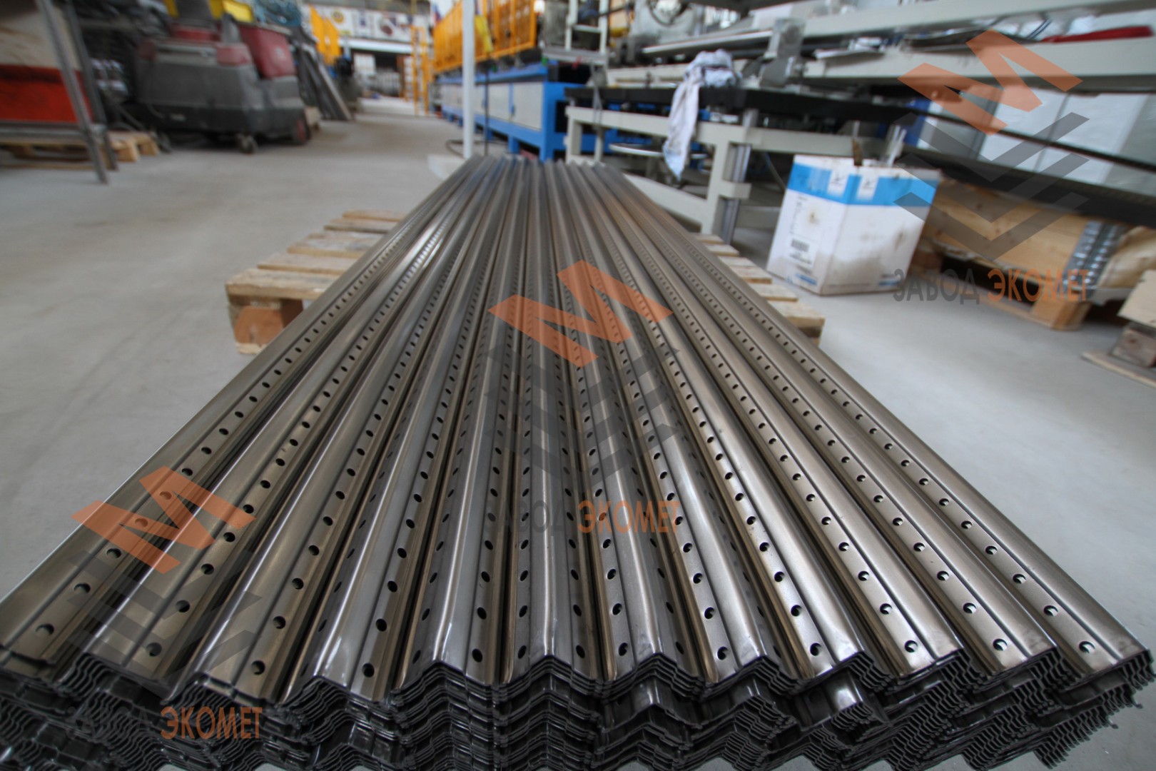 Изготовление стеллажей на заказ от завода «Экомет»